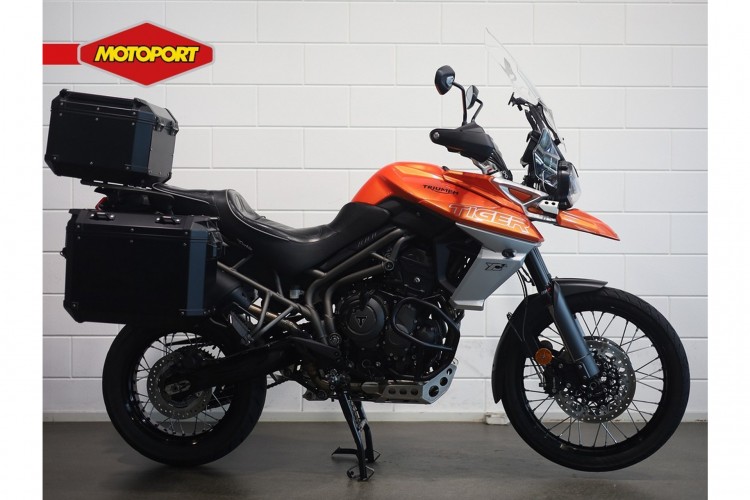 Triumph Tiger 800 XCA