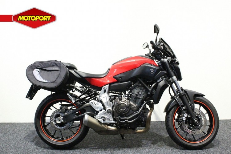 Foto van Yamaha MT 07 ABS