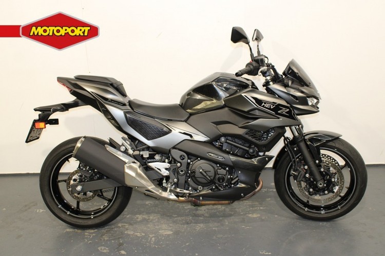 Foto van Kawasaki Z7 Hybrid
