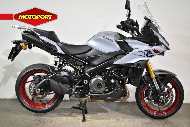 Foto van Suzuki GSX-S1000 GX