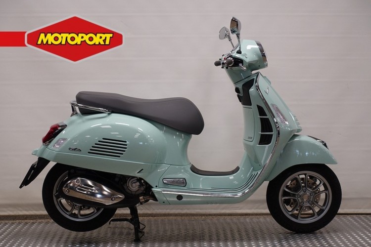 Foto van Vespa GTS 300