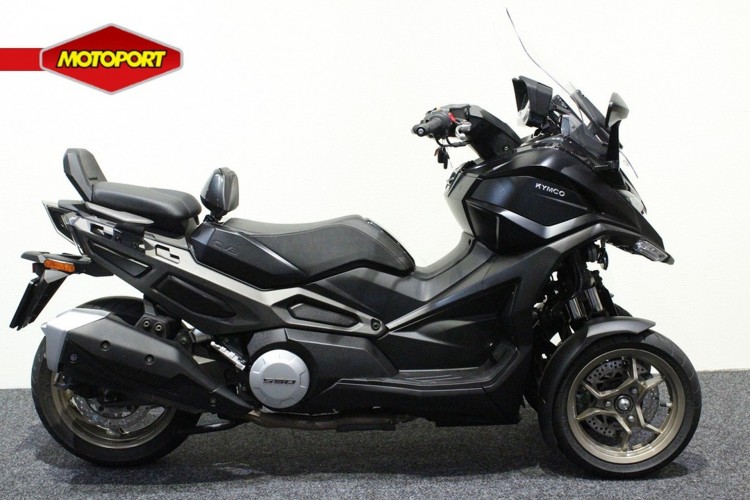 Foto van Kymco CV3 550