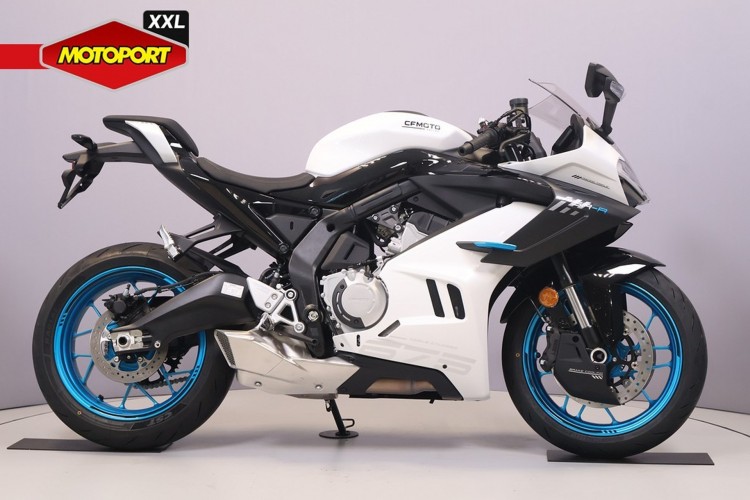 Foto van CFMOTO 675 SR-R