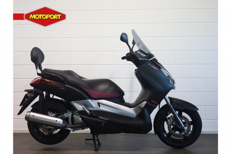 Foto van Yamaha YP 250R X-MAX