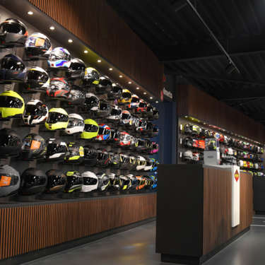 World of helmets | MotoPort Den Bosch