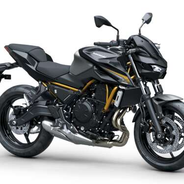 26MY_Z650-S_B