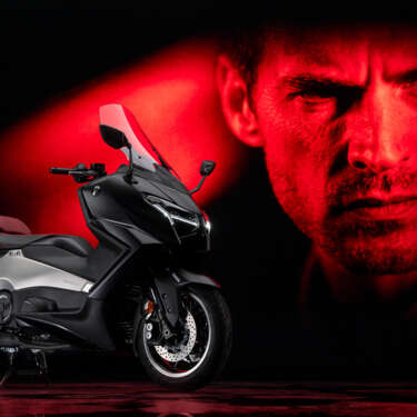 2026-Yamaha-XP500ASV-EU-Black_MAX_-Static-002-03