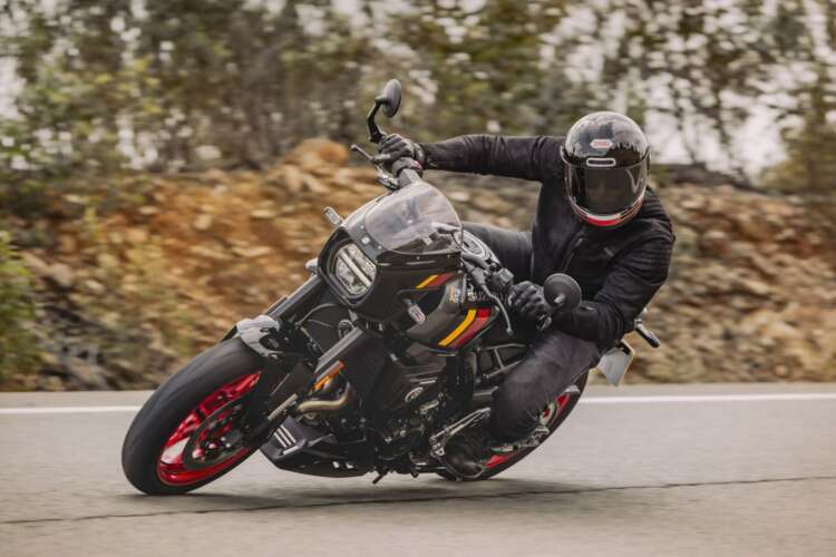Suzuki-800TT-T-6189