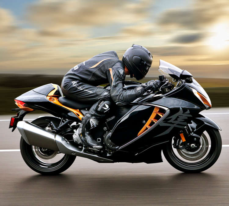 2021 Suzuki Hayabusa_02.jpg