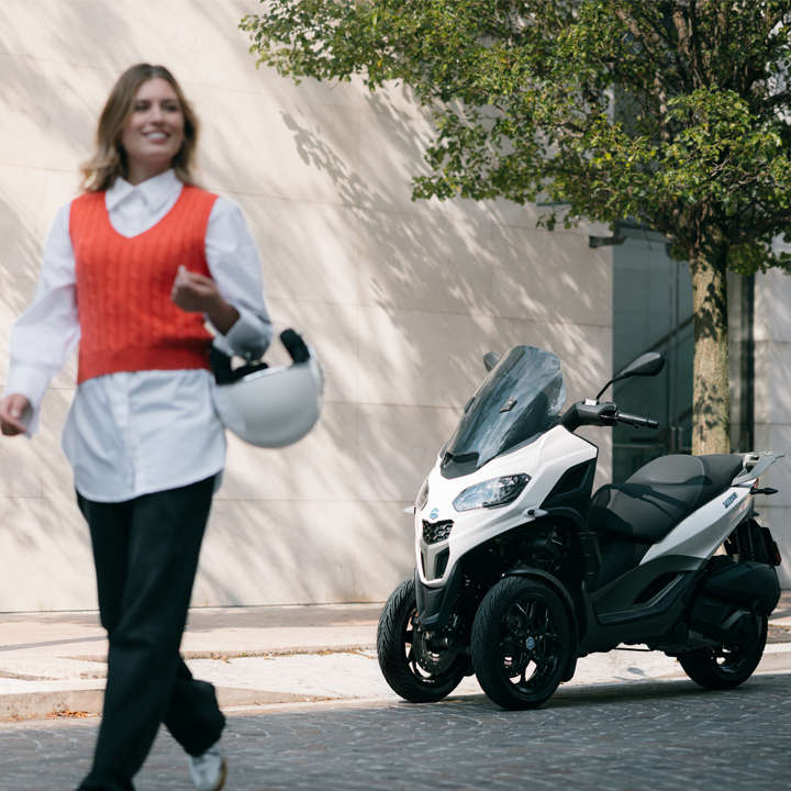 Piaggio lanceert nieuwe MP3 310 - MotoPort