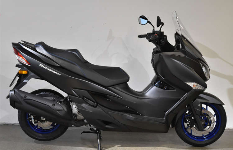 Suzuki-AN-400-Burgman-MotoPort