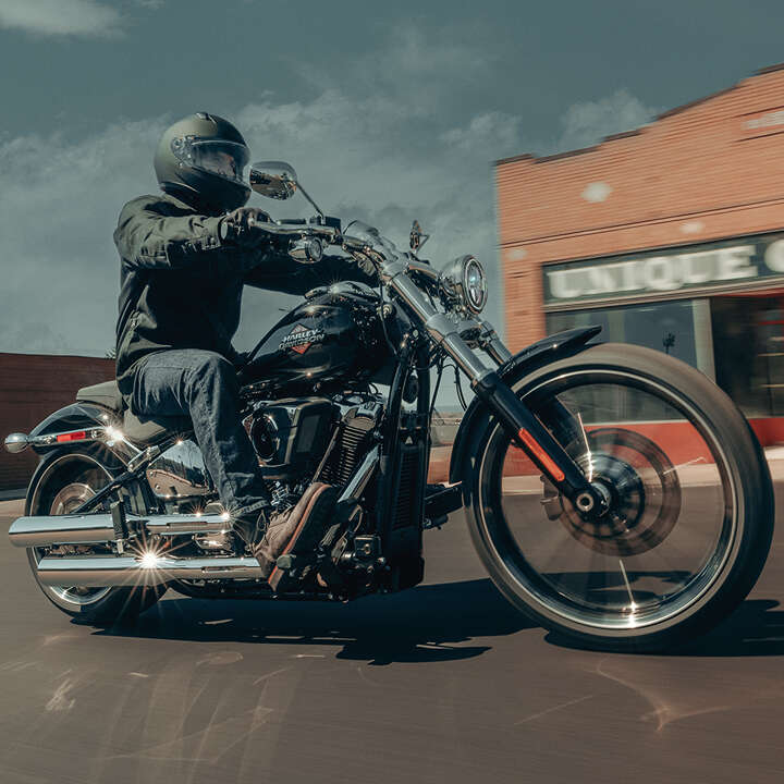 Harley-Davidson 2025 Breakout™ - MotoPort