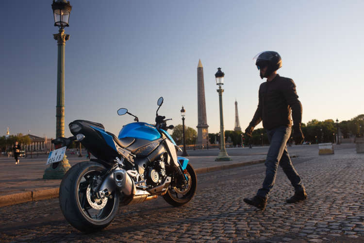 02-Suzuki_introduceert_GSX-S950