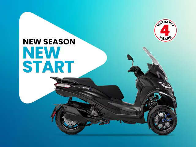 Piaggio MP3 400 Sport met gratis 52L topkoffer en rugsteun - MotoPort