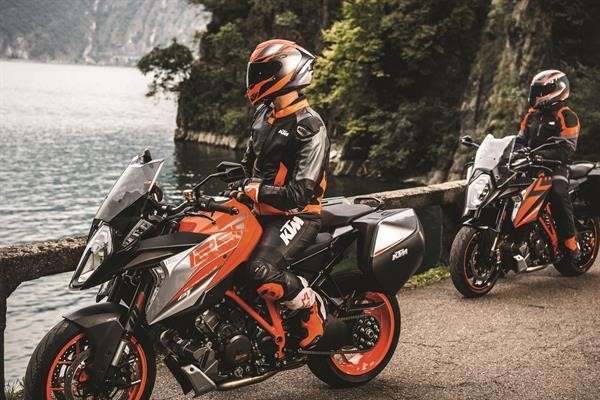 KTM_1.jpg powerwear