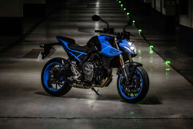 GSX-8S 10