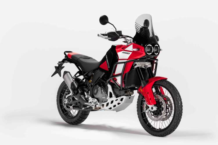 MY25_DUCATI_DESERTX_DISCOVERY _4__UC652595_HighS