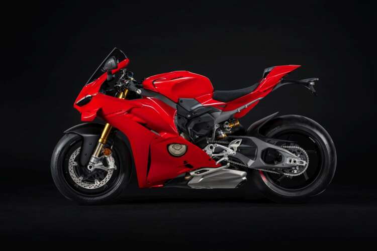 MY25_PANIGALE_V4S _small