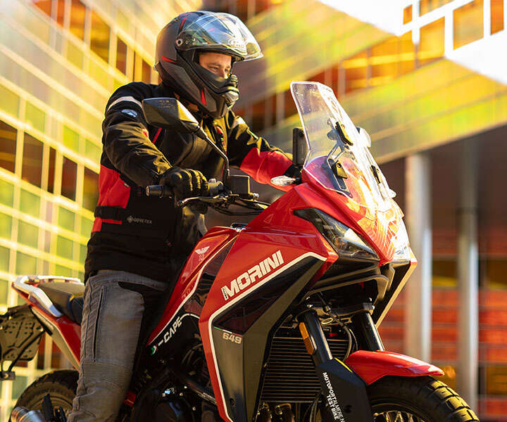 Vacature-kledingshop2-MotoPort-Almere