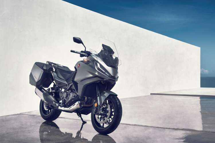 348216_2022_HONDA_NT1100
