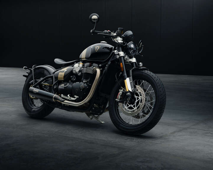 Bobber-TFC_MY25_02_MP-MotoPort