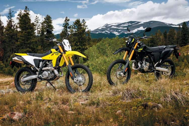 DR-Z400SRJM7_action_46