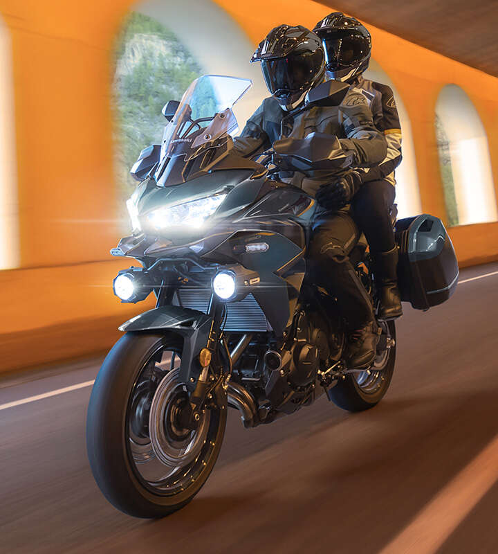 Nieuwe-kleuren-voor-de-2026-Kawasaki-Versys-650---MotoPort