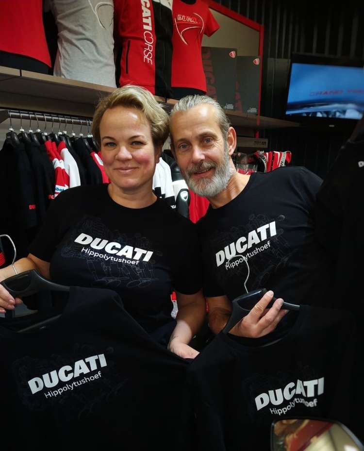 Ducati tshirt Simone en Henk