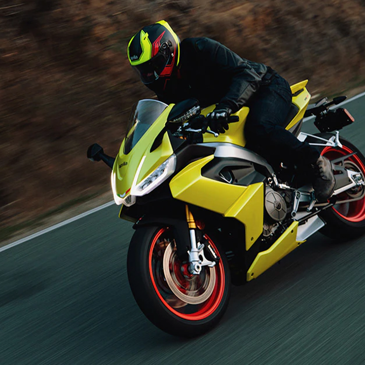 Motoport-Leek-Motoport-Aprilia-2