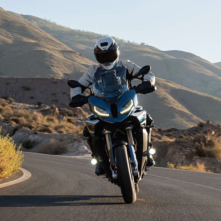 BMW S 1000 XR - MotoPort Goes