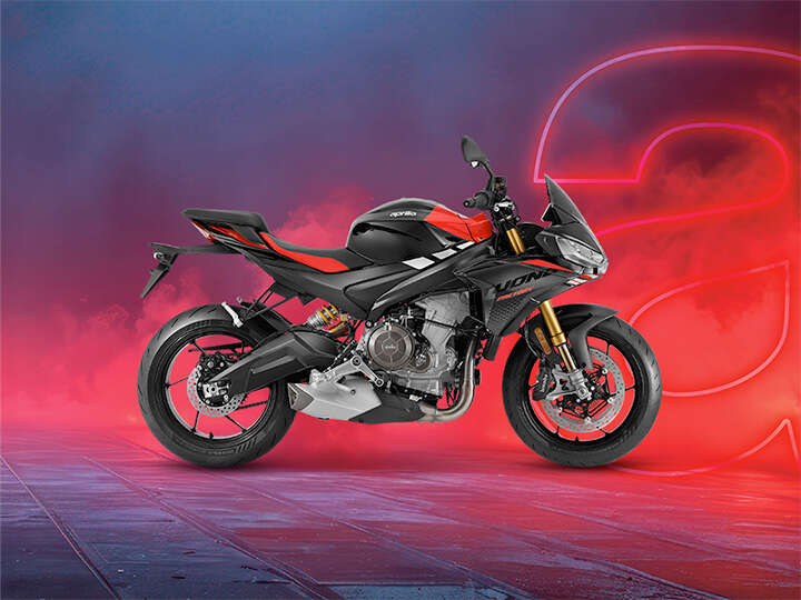 Aprilia-Tuono-660-actie-2026-MotoPort