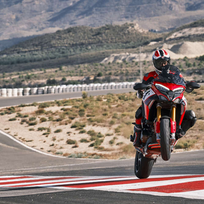 2022 Ducati Multistrada V4 Piker Peak