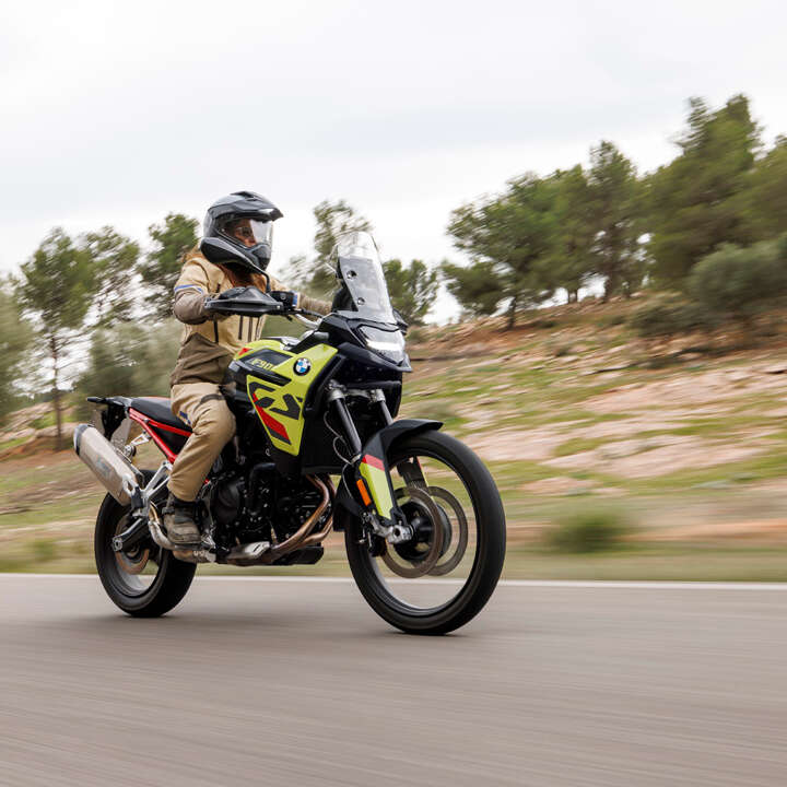 BMW F 900 GS