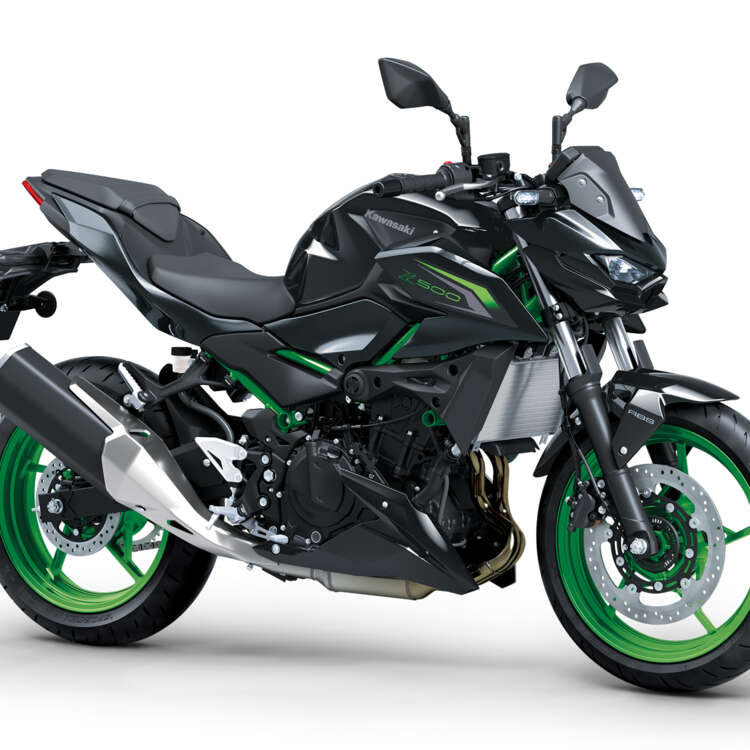 26MY_Z500-SE_BK2_STU-(1)