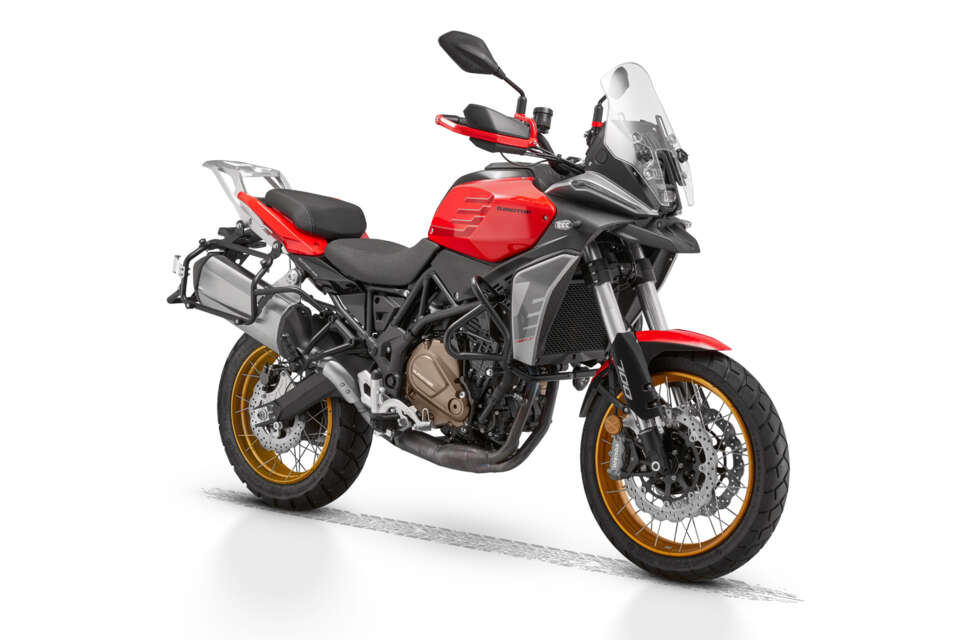 SRT-700-SX-Touring-S