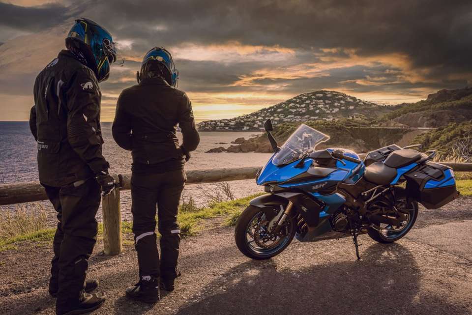 GSX-S1000GT_M2_Action_123