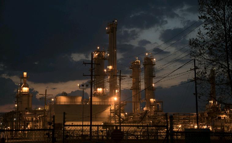 HPCL net profit jumps over 3 times to Rup 529 crore