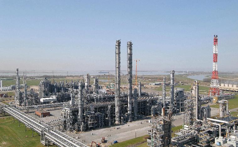 Belgian government delays export fuel quality legislation