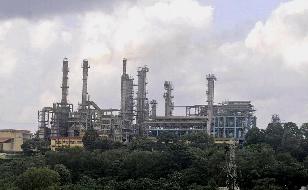 Sinopec снизил декабрьские цены МЭГ в Восточном Китае на CNY400 за тонну