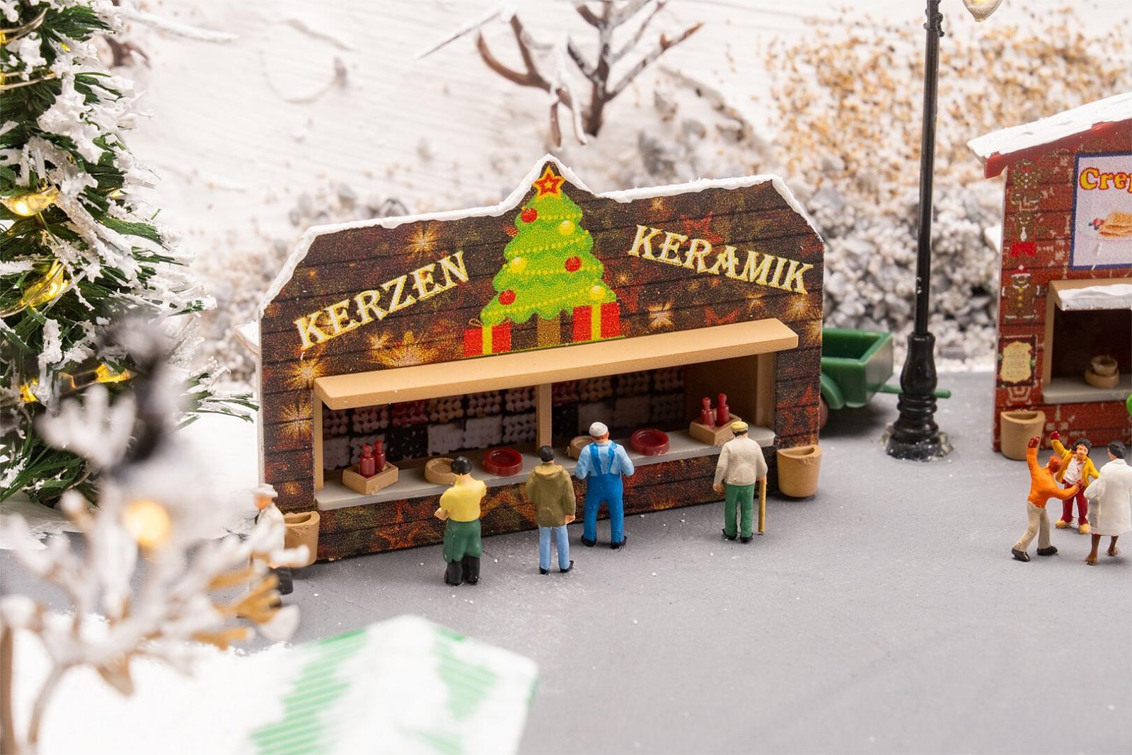 2 Kraampjes Op De Kerstmarkt