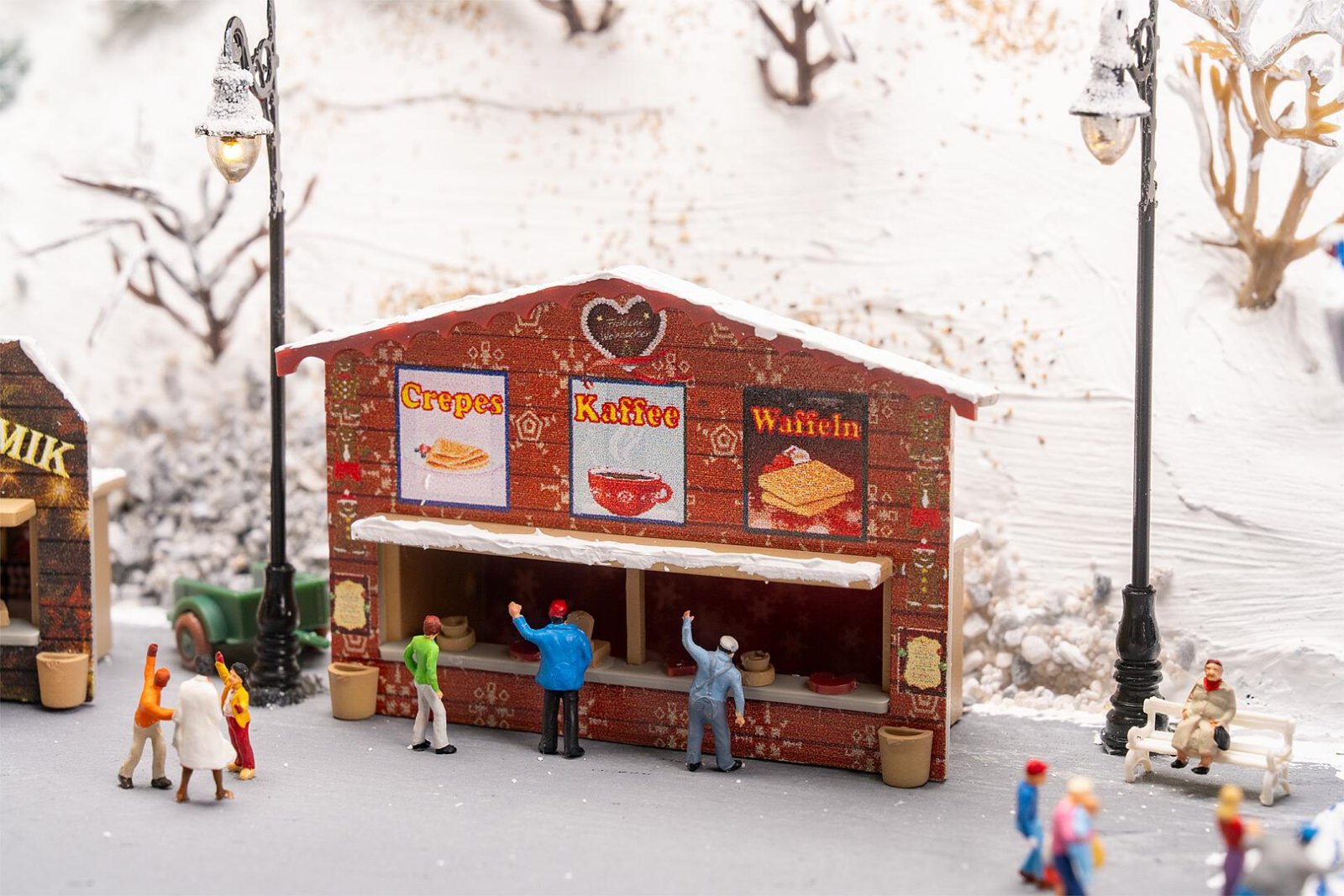 2 Kraampjes Op De Kerstmarkt