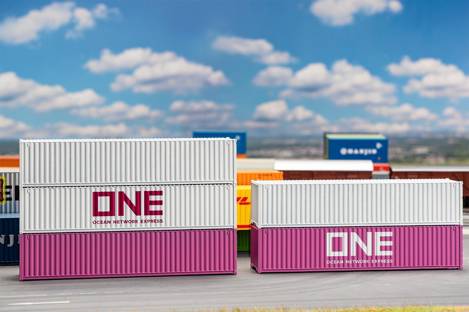 40' Container One Set 5 Stuks