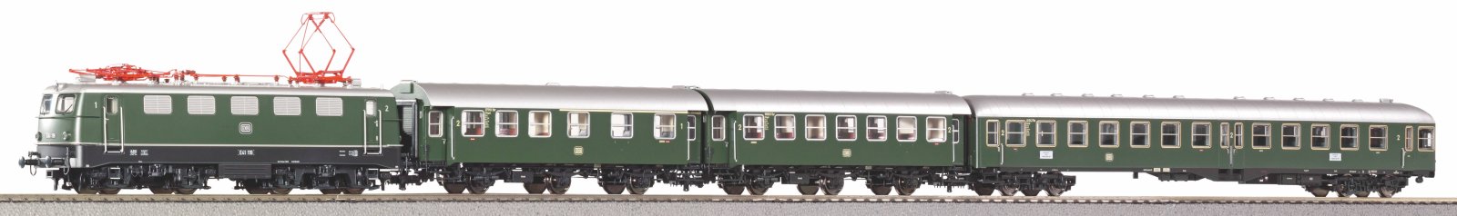 ~4tlg. Zugset Wendezug E-Lok BR E 41, Umbauwg. und Mitteleinstiegssteuerwg. DB III