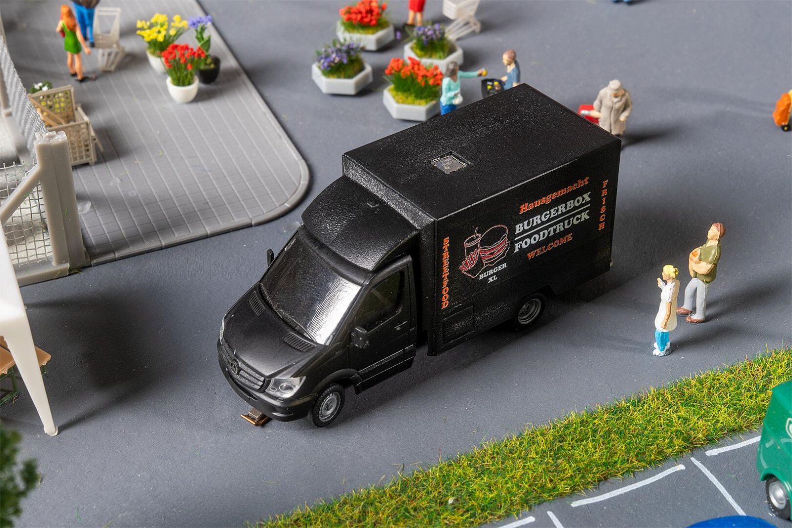 Car Systeem Digitaal Mb Sprinter Foodtruck (Herpa)