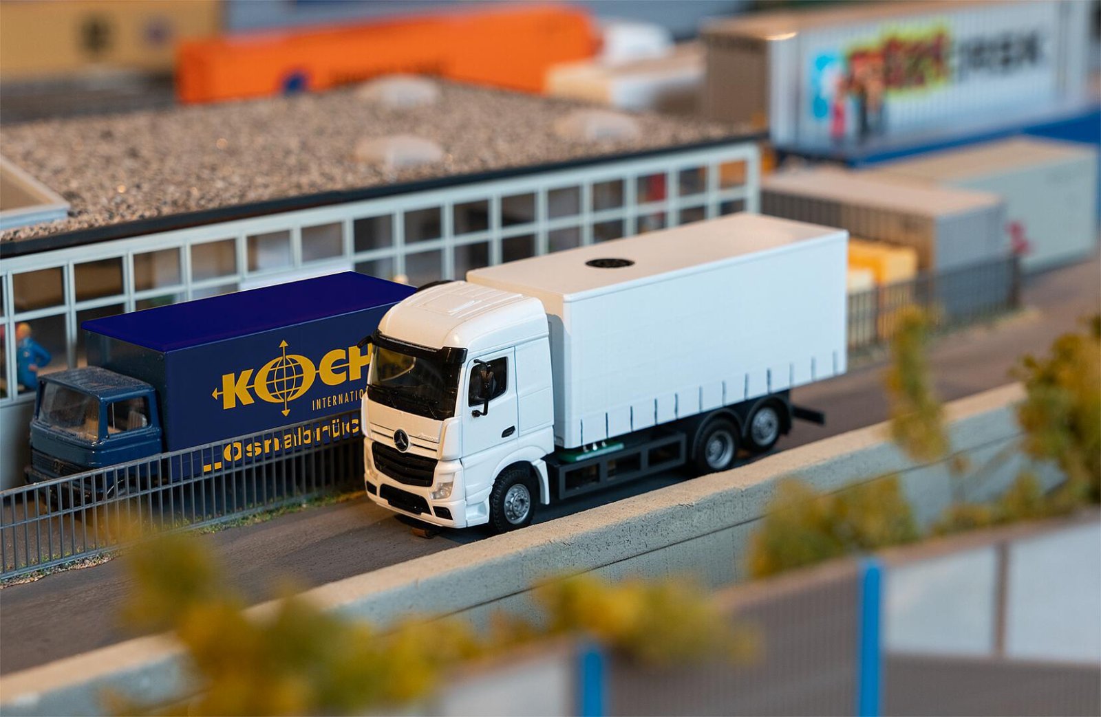 Cs Dig. Vrachtwagen Mb Actros Streamspace (Herpa)