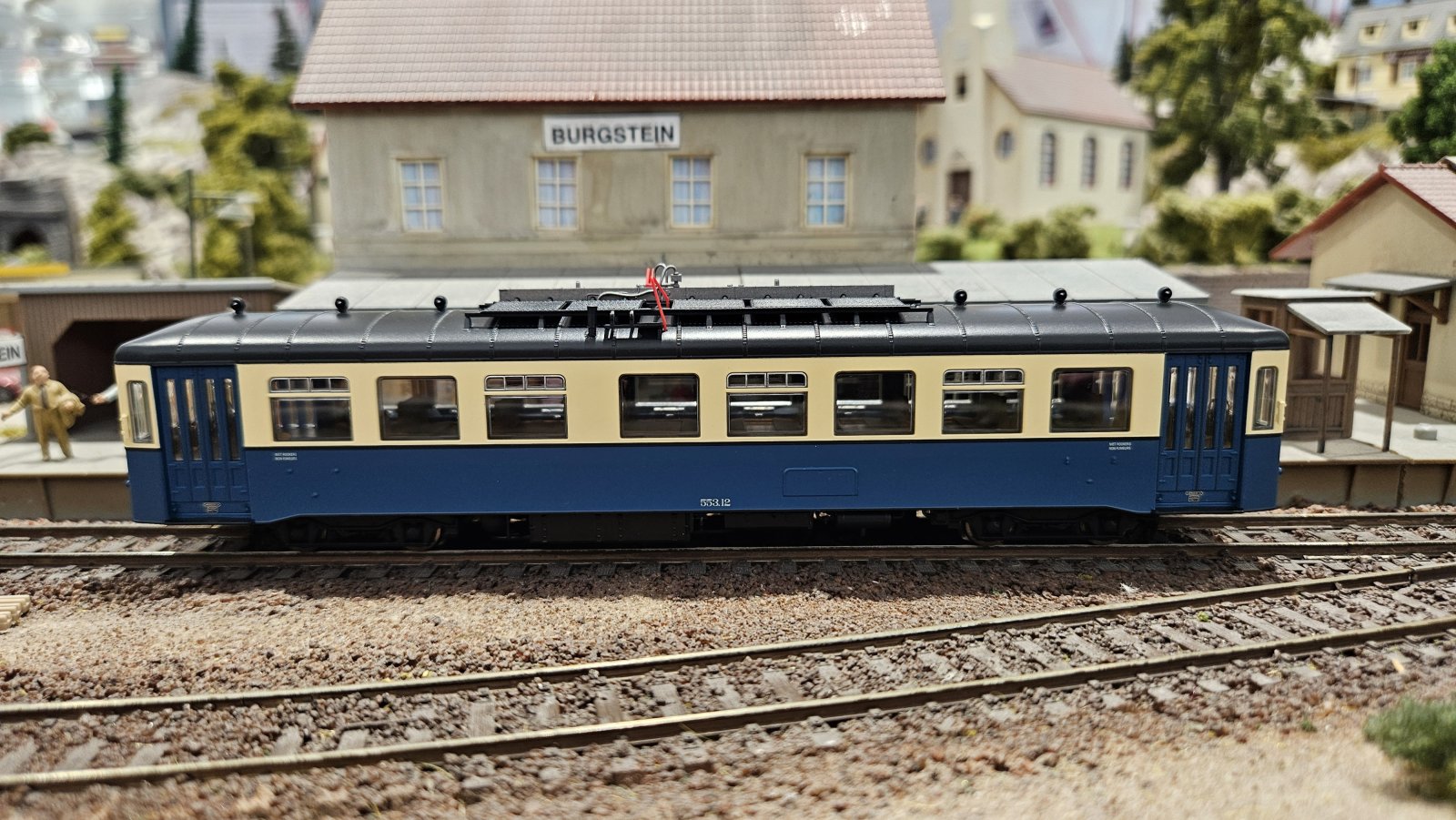 D-Triebwg. Rh 553 SCM VI + DSS PluX22