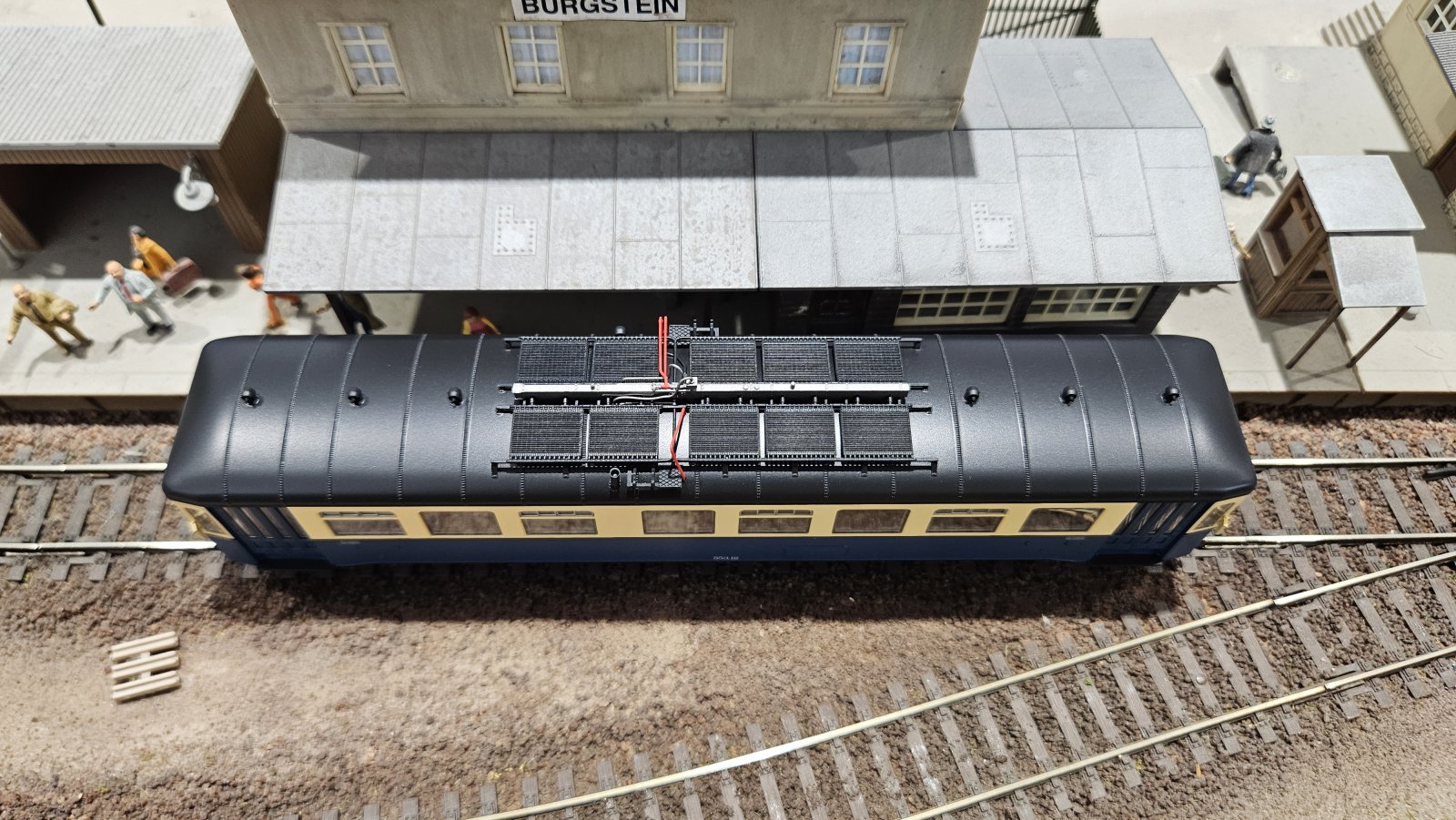 ~D-Triebwg./Sound Rh 553 SCM VI + PluX22