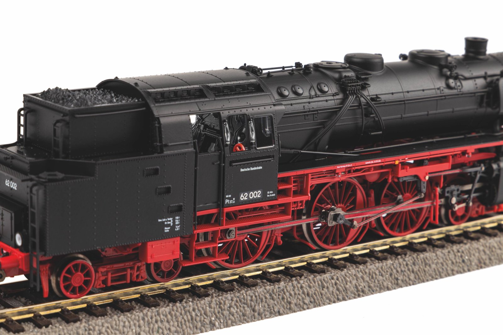 Dampflok BR 62 DB III + DSS PluX22