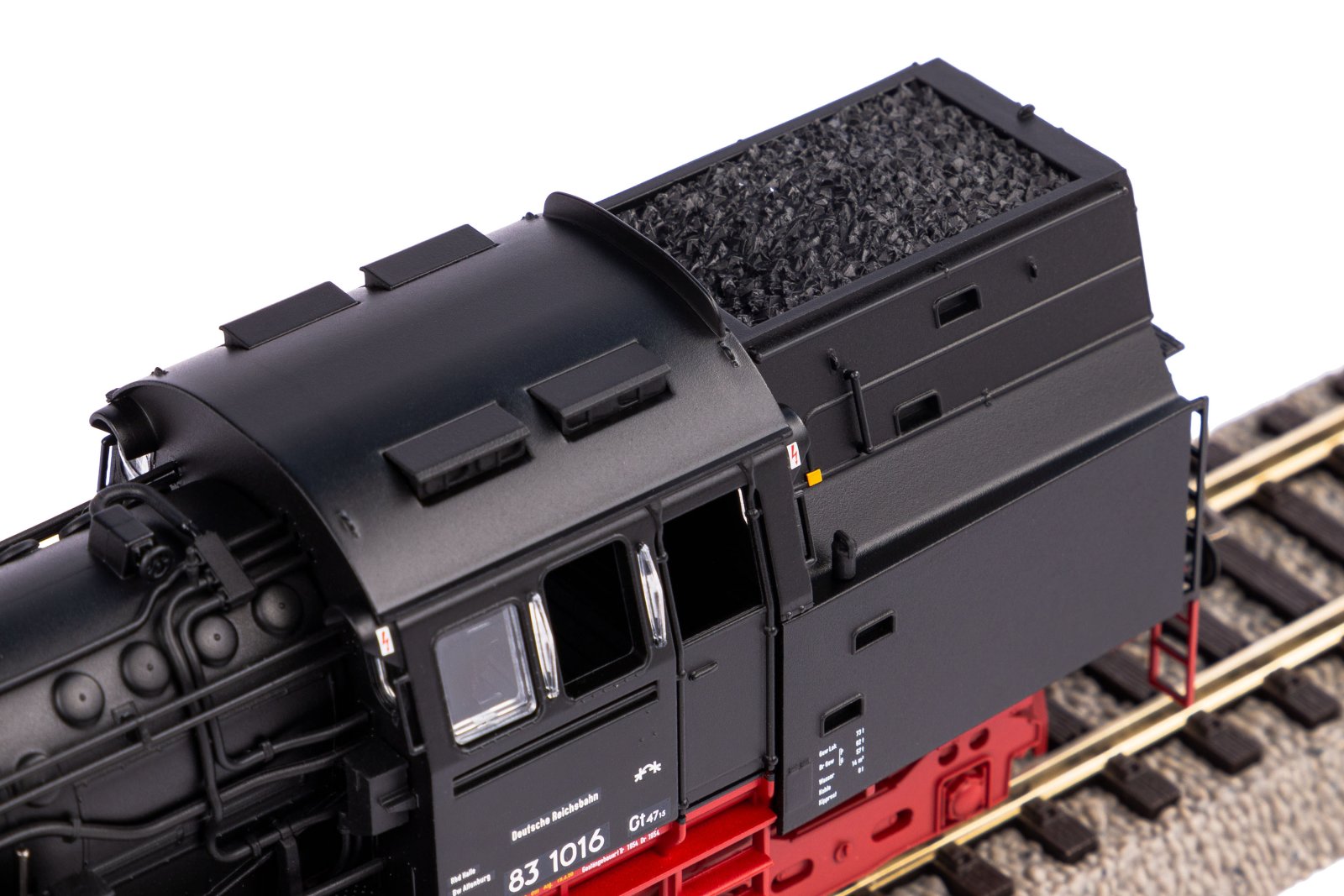 Dampflok BR 83.10 DR III + DSS PluX22
