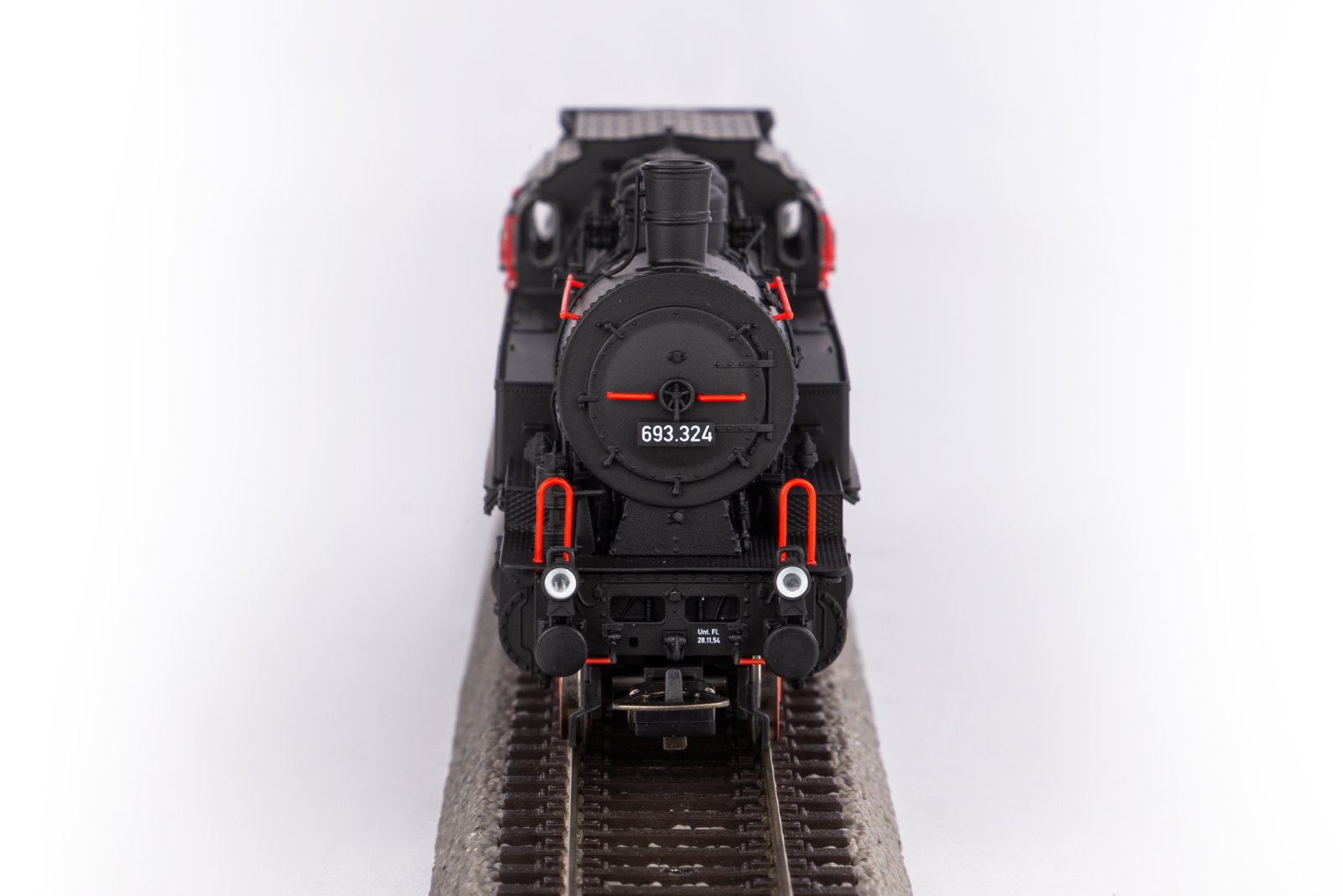 ~Dampflok/Sound 693 324 ÖBB III + PluX22 Dec.